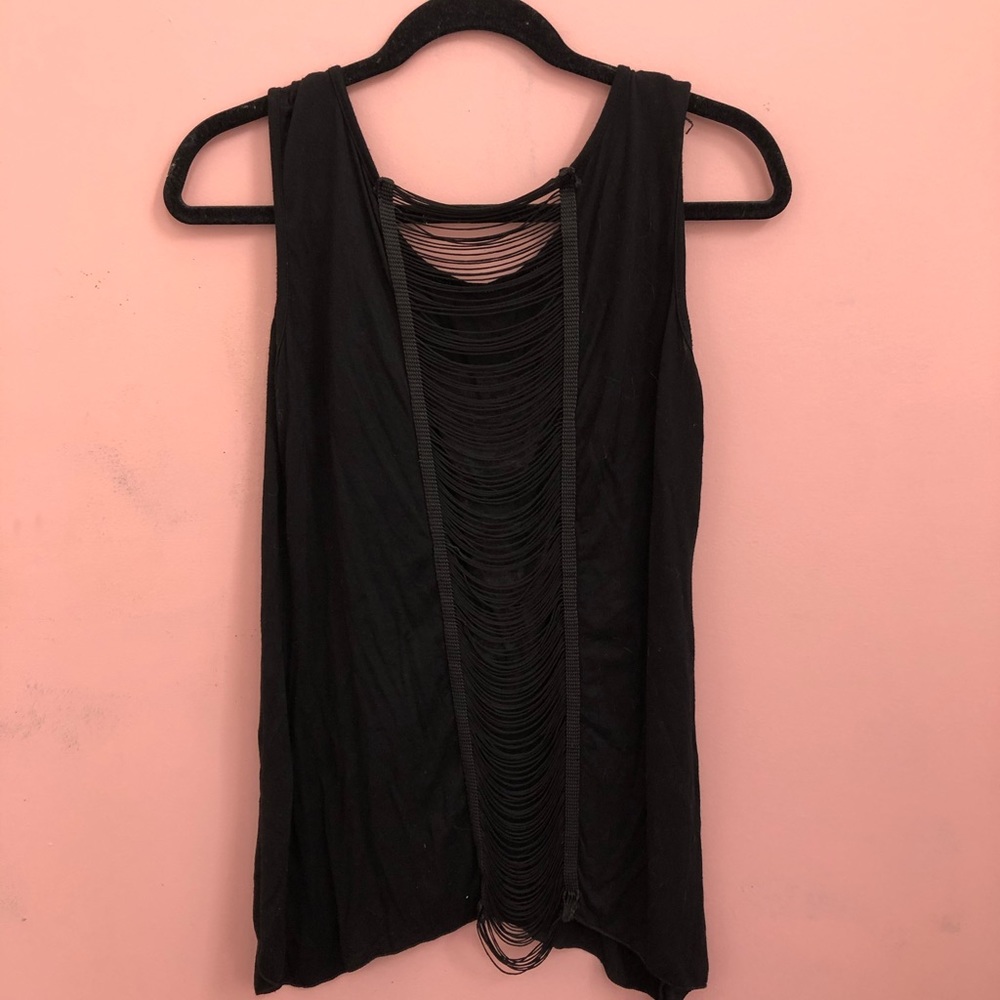 Flowy skull tank top - Picture 2 of 3